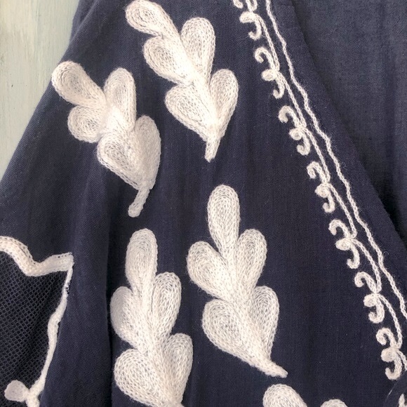 Very boho Ruby YaYa navy & white beach dress/cover up with braided embroidery - Picture 3 of 16